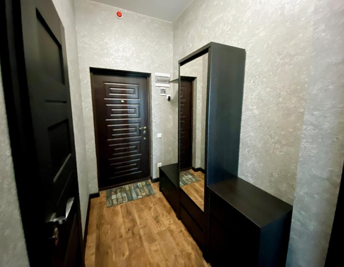Italian Boulevard Modern Apartment Odesa Exterior photo